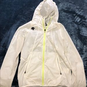 Descente Super-Light Running Jacket